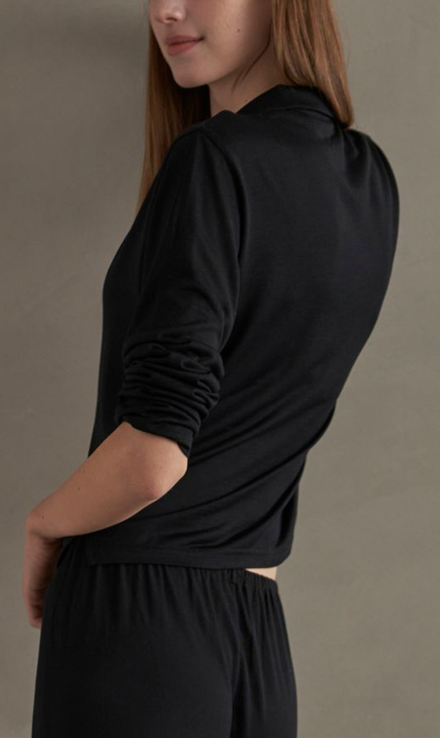 レイシルクロングスリーブナイトウェア白・黒