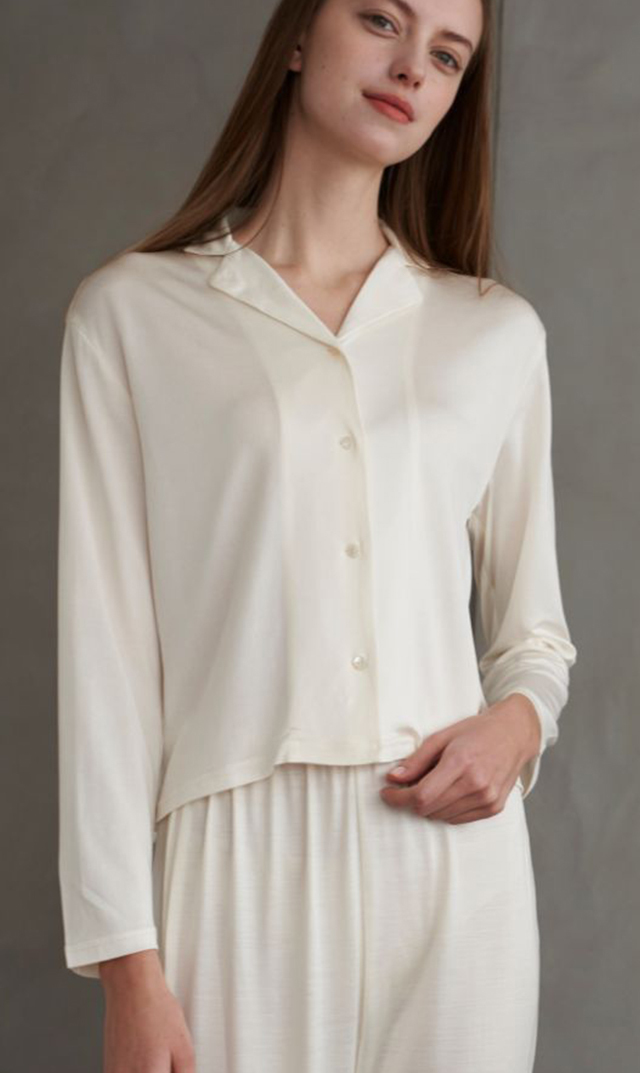 レイシルクロングスリーブナイトウェア白・黒