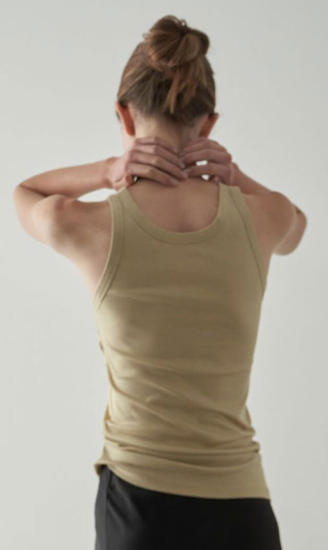 WRAY からサステナブル素材を使用したアメリカンスリーブデザインの