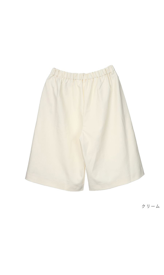 UVカット・接触冷感・防シワ・防透けと、春夏に嬉しい快適機能を備えた
