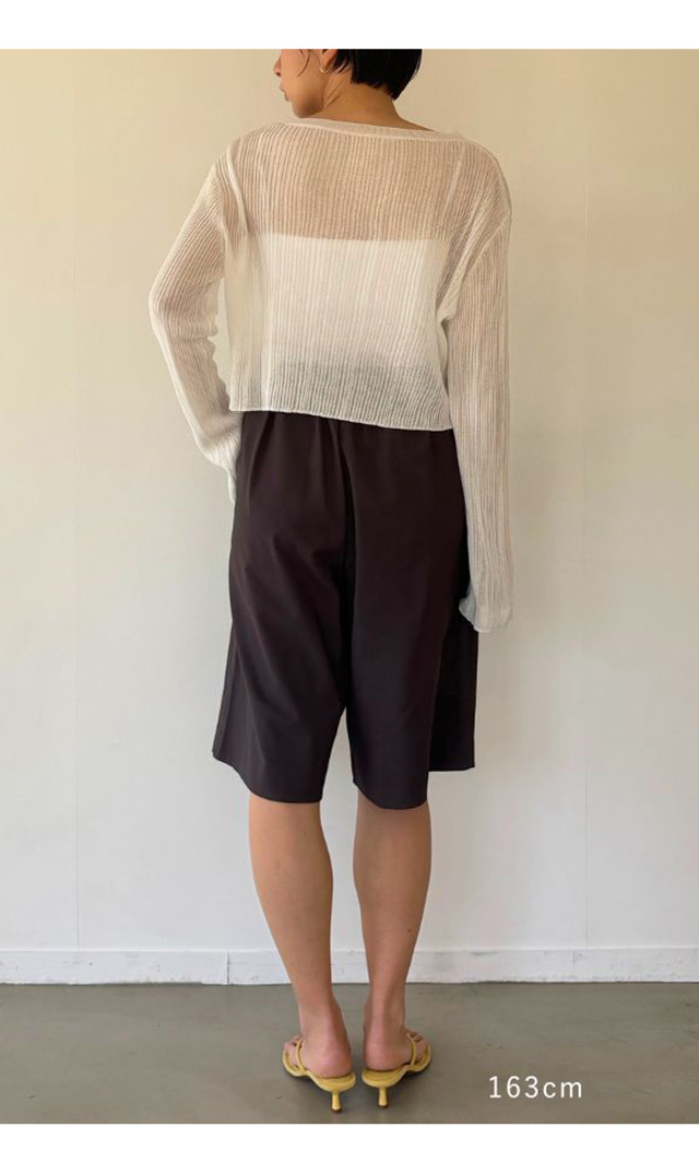 専用になりました★エタナリー　変形ハーフパンツ　タグ無し新品 フリーサイズ UVカット・接触冷感・防シワ・防透けと、春夏に嬉しい快適機能を備えた