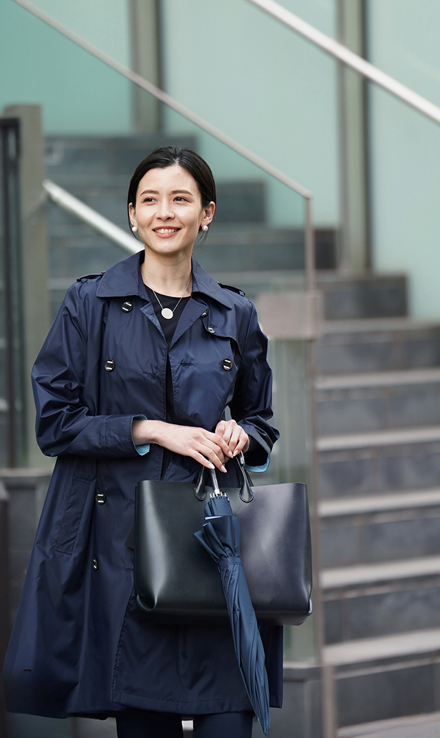 ヤーキ別注スクエアトートバッグ紺