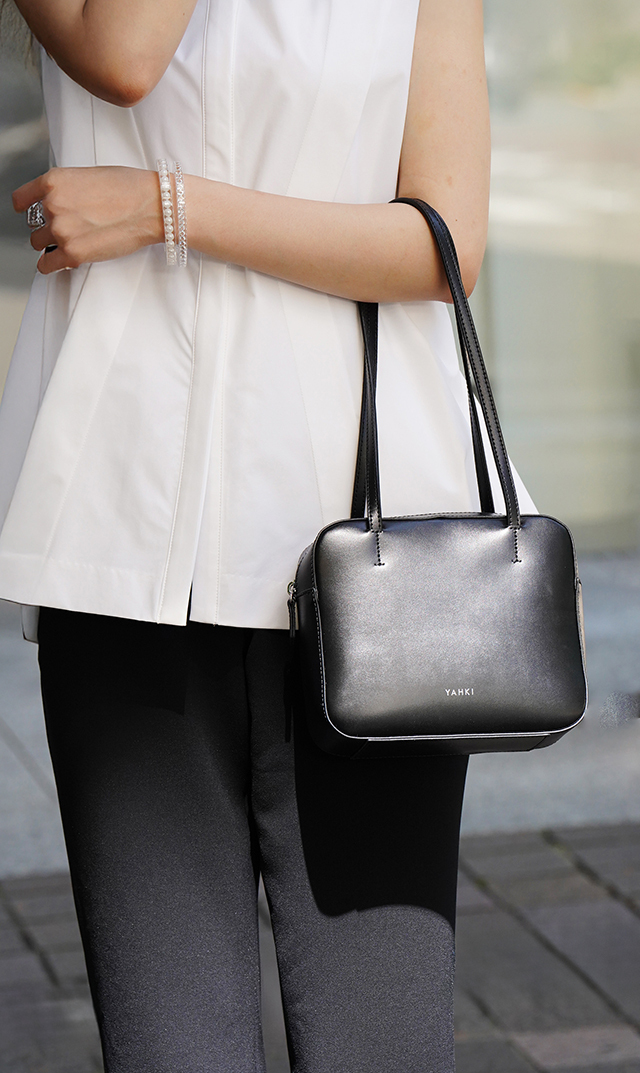 YAHKI スクエアショルダーバッグ 楽天市場】ヤーキ スクエア ショルダーの通販