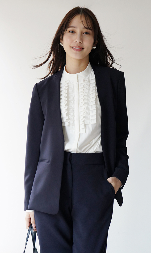 【ヴィリーナ】アヴァノーカラーミディ丈ジャケット（濃紺・日本製）