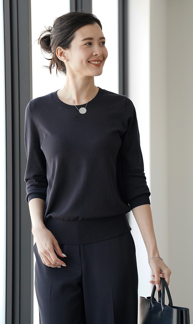 アデルクルーネックニット４色展開