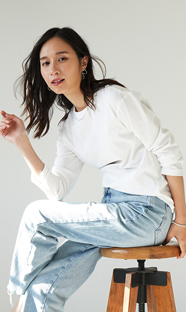 イタリア×日本の共同開発素材ロングスリーブTシャツ白