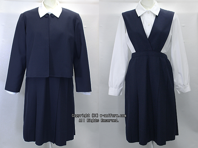 熊本信愛女学院の制服（冬）