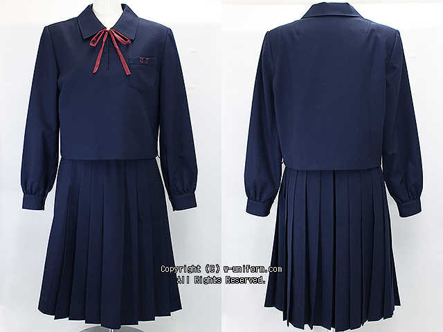 学校名不明の制服セット