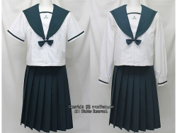 成田国際高校の制服 夏 中間 中古制服販売 ウイング