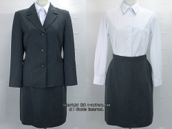 聖心女子大学の制服（冬）