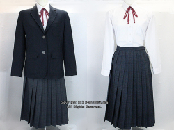 中野区立中野中学校の制服（冬）