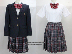 堀越高校の制服（冬・夏）