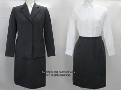 聖心女子大学の制服（冬）
