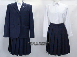 浦和南高校の制服（冬）