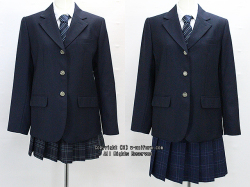 都立荻窪高校の制服（冬・夏）