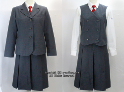 埼玉大学教育学部附属中学校の制服（冬）