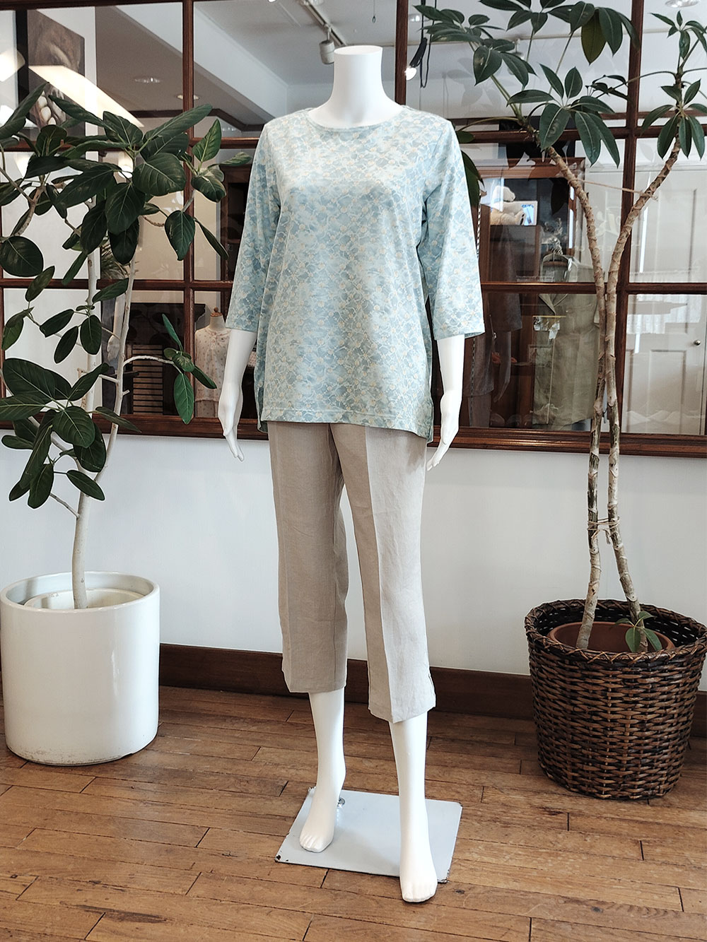 【Ladies】SZ天竺シェル柄×フレンチリネンキャンバスワッシャー無地（五分袖、八分パンツ）