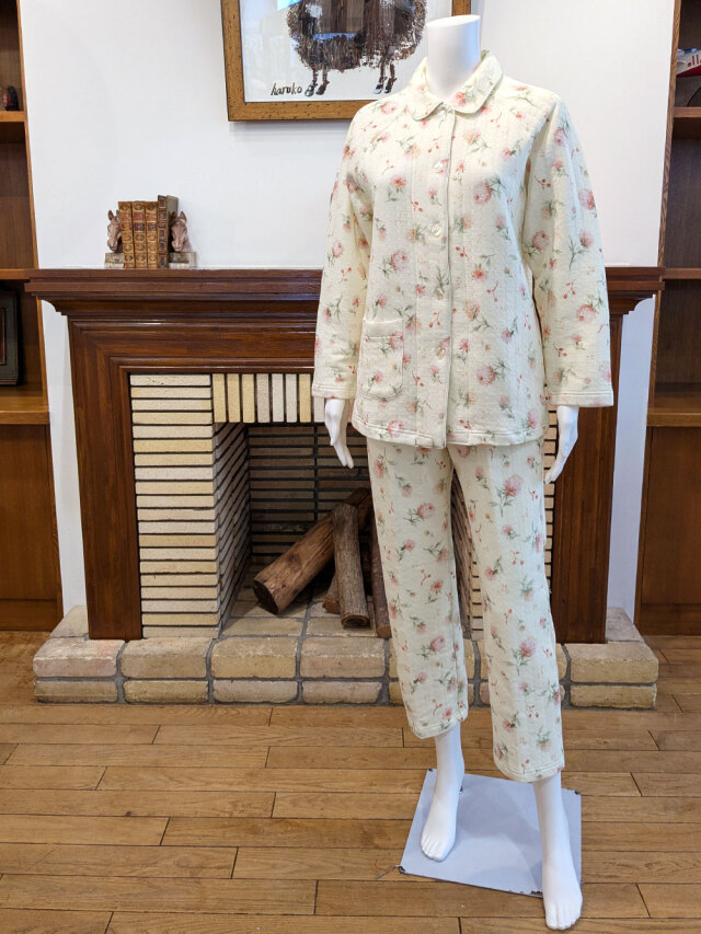 【Ladies】ソフトキルト 花柄　プチサイズ