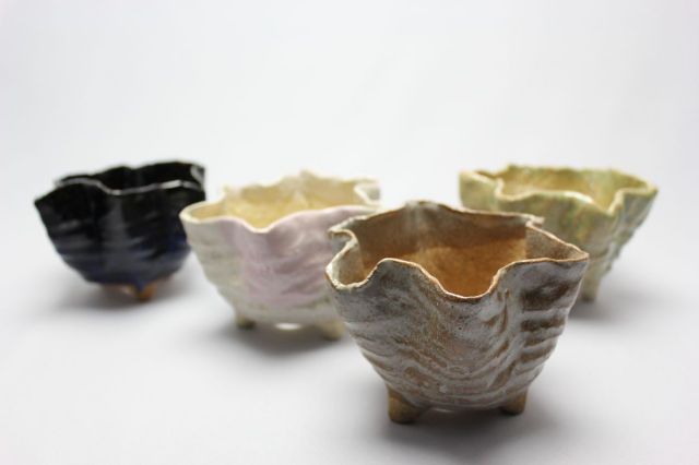 万作ピンク花形,4号,信楽焼,植木鉢,盆栽鉢