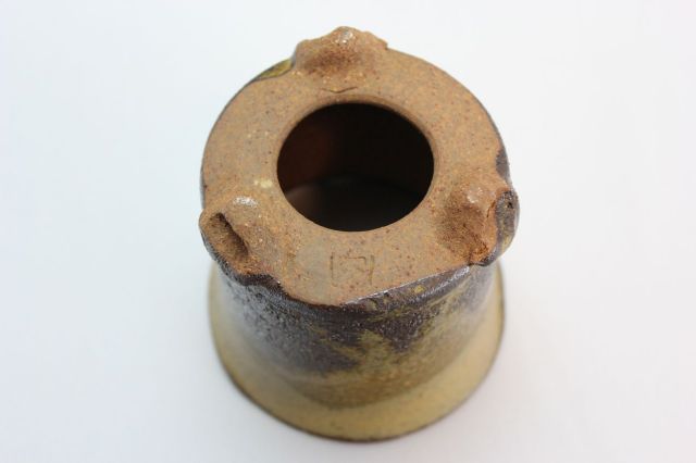 鉄伊羅保ソリひねり,3.5号,信楽焼,植木鉢,盆栽鉢