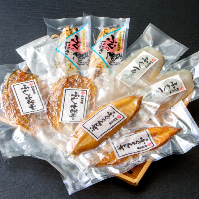 ふぐ三昧 箱入 UFB50 (8217) 和田珍味オンラインショップ