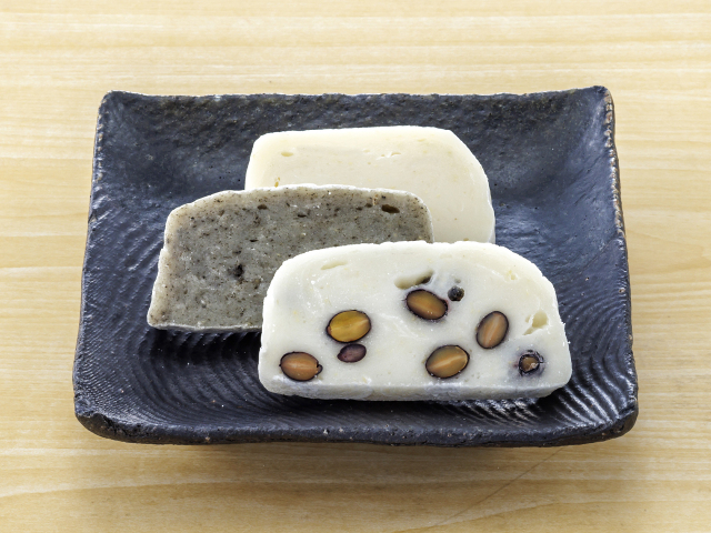 杵つき餅〈二段重〉