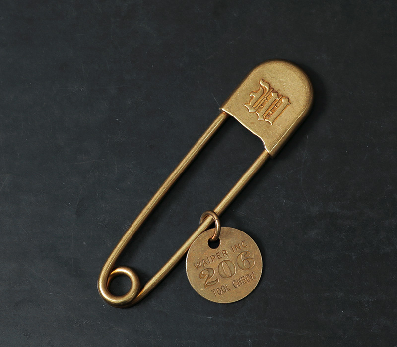 「GO」AT LAST&CO デニムボタンロゴ ランドリーピン BUTTON WORKS ボタンワークス WAIPER別注 LAUNDRY PIN