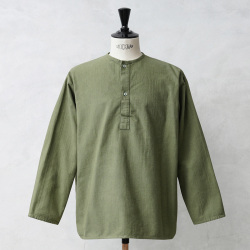 実物 新品 デッドストック ロシア軍 70s ヘンリーネック スリーピングシャツ OD染め【キャンペーン対象外】【I】ミリタリー