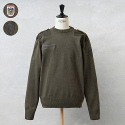 実物 新品 デッドストック オーストリア軍 コマンドセーター WHITE&BLACK PATCH オリーブブラウン【キャンペーン対象外】【I】ミリタリー