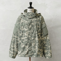 実物 新品 デッドストック 米軍 ECWCS GEN3 LEVEL5 コールドウェザー ソフトシェルジャケット UCP（ACU）【キャンペーン対象外】【I】 ミリタリー