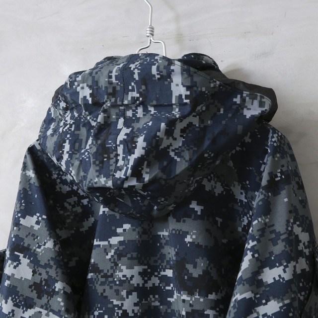 実物 USED 米軍 US NAVY ECWCS GEN2 GORE-TEX PARKA NWUデジタルカモ 