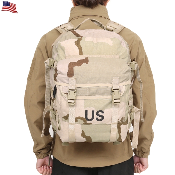 実物 新品 米軍 MOLLEII　3-DAY アサルトパック 3カラーデザート迷彩 米軍放出品【キャンペーン対象外】【T】ミリタリー