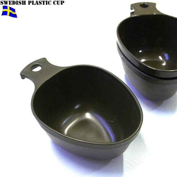 実物 スウェーデン軍 プラスティックカップ【キャンペーン対象外】【T】ミリタリー