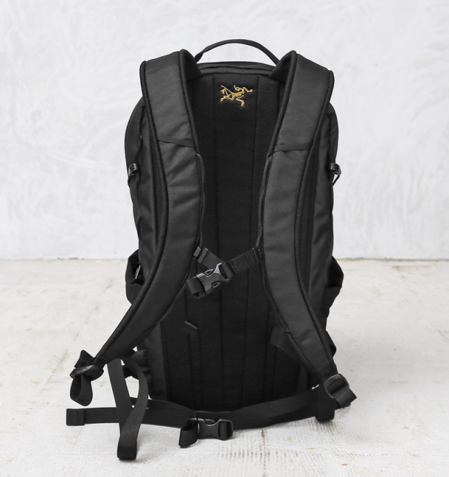 ARC'TERYX アークテリクス X000006136 MANTIS 16（マンティス 16