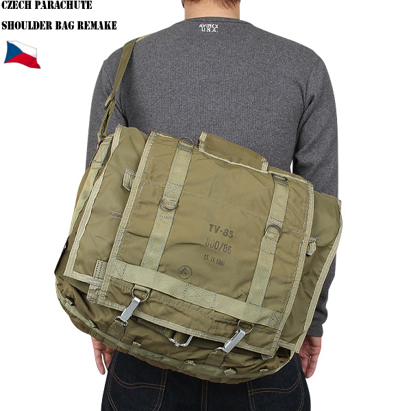 実物 チェコ軍パラシュートショルダーバッグ Remake オリーブ【キャンペーン対象外】【T】ミリタリー