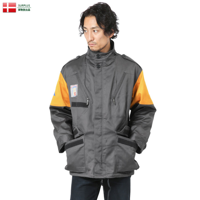 ☆今だけ15%OFF☆実物 新品 デンマーク CIVILFORSVARET 民間防衛 フィールドジャケット【キャンペーン対象外】【I】ミリタリー
