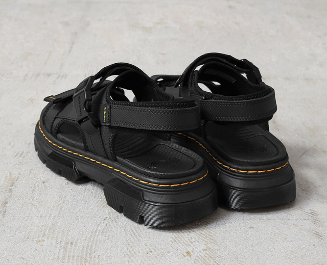 Dr.Martens ドクターマーチン 31560001 FORSTER フォースター 