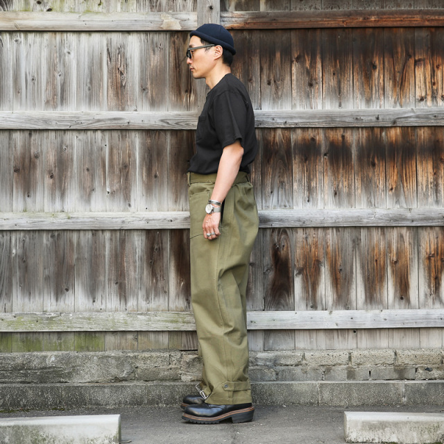 フランス軍 モーターサイクル パンツ 軍放出品 ミリタリーショップ  