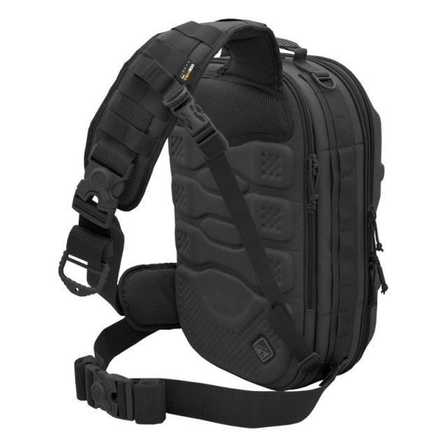 HAZARD4 ハザード4 Blastwall optics hard shell スリングバッグ
