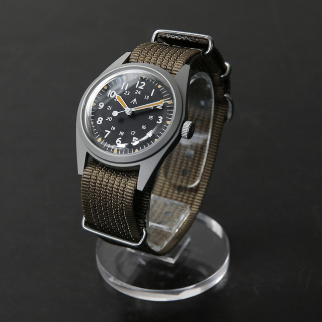 BARK OUTSIDERS バークアウトサイダーズ HOWL002 NAVAL WATCH