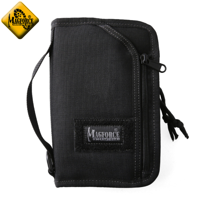 【8月下旬ごろ入荷予定】★カートで割引対象品★MAGFORCE マグフォース MF-0820 Travel Passport Pouch Black ポーチ【T】