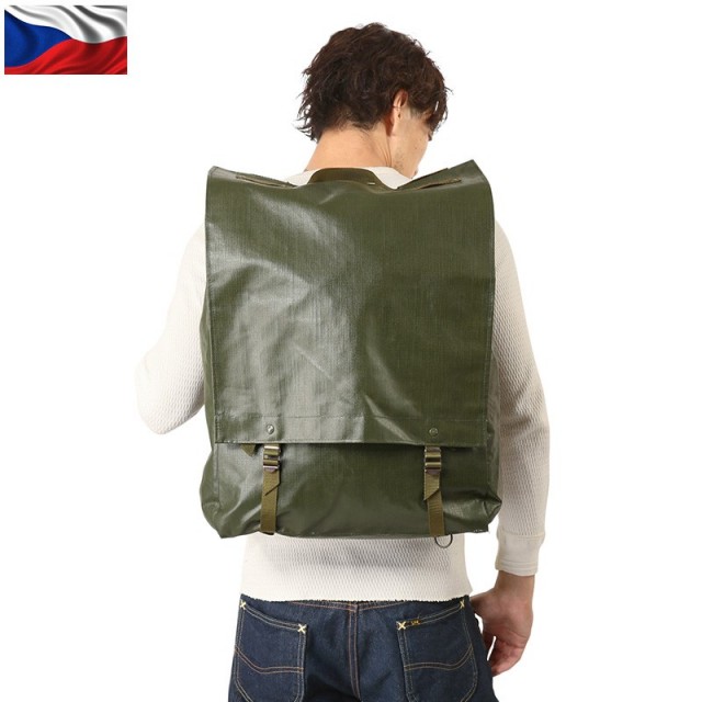 実物 新品 チェコ軍 PVC ナイロンリュック【キャンペーン対象外】【T】ミリタリー