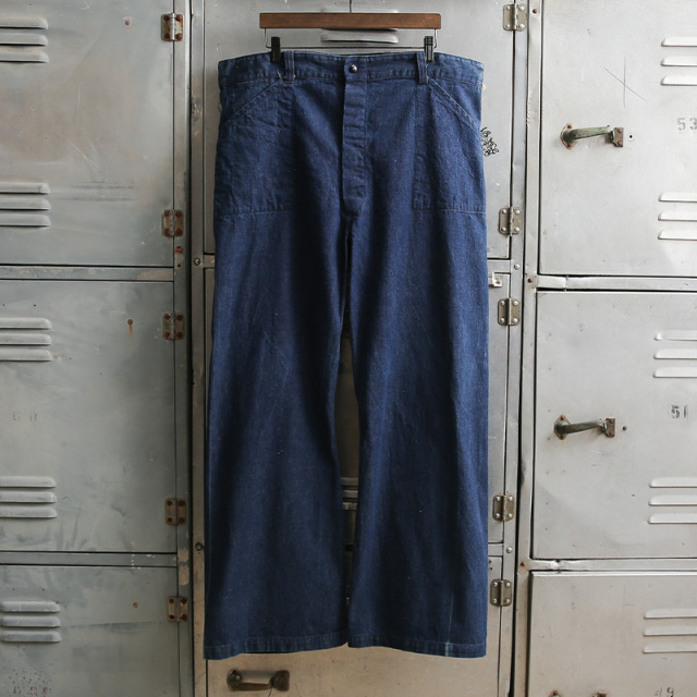 WWII U.S. NAVY ダンガリーデニムトラウザーズ DEADSTOCK / BIG SIZE【T】【キャンペーン対象外】