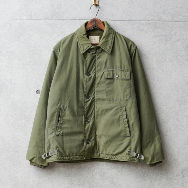1970s U.S.NAVY A-2 デッキジャケット MEDIUM(38-40)サイズ【T】【キャンペーン対象外】