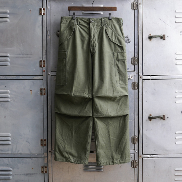 1970s U.S. ARMY M-65 フィールドカーゴパンツ MEDIUM-REGULAR【T】【キャンペーン対象外】