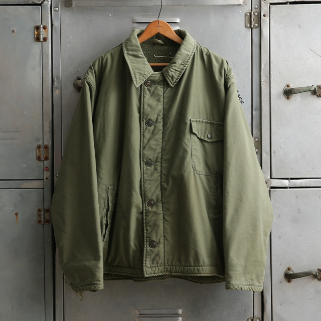 1960s U.S. NAVY A-2 デッキジャケット 初期型 三角フラップ about XXL ビッグサイズ【T】【キャンペーン対象外】