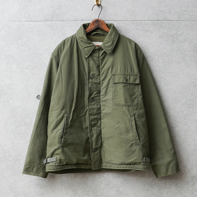 1980s U.S.NAVY A-2 デッキジャケット LARGE(42-44)サイズ【T】【キャンペーン対象外】
