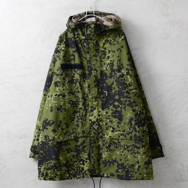 実物 新品 デッドストック デンマーク軍 M-84カモ WATERPROOF フィールドパーカー 前期型【01202】【キャンペーン対象外】【T】 ミリタリー
