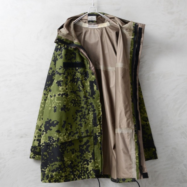 実物 新品 デッドストック デンマーク軍 M-84カモ WATERPROOF