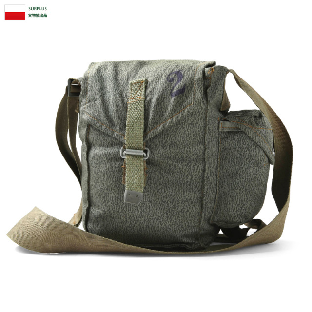 ☆今だけ15%OFF☆実物 新品 ポーランド軍 MC-1用 ガスマスクバッグ WORM CAMO 軍放出品 ミリタリーファッション【キャンペーン対象外】【I】